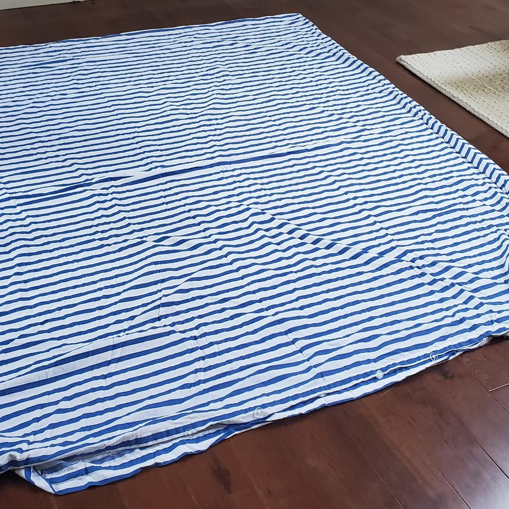 Pottery Barn Kids Blue and White Duvet Cover